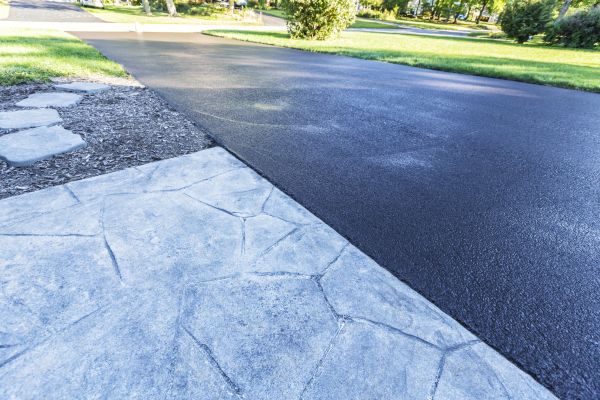 Residential Driveway Sealing in Riverside