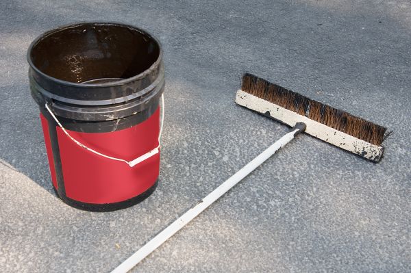 Residential Blacktop Sealing in Riverside
